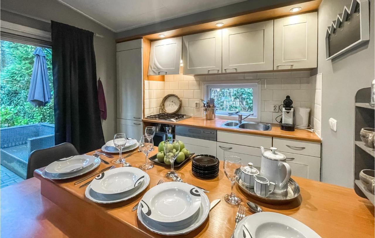 Awesome Home In Emst With Kitchen Екстериор снимка